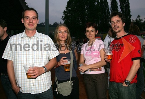 Rok Kajzer, dopisnik Dela iz Zagreba, Petra Zemljič, Večer, Branka Bezjak, Večer in Aleš Lednik, Večer