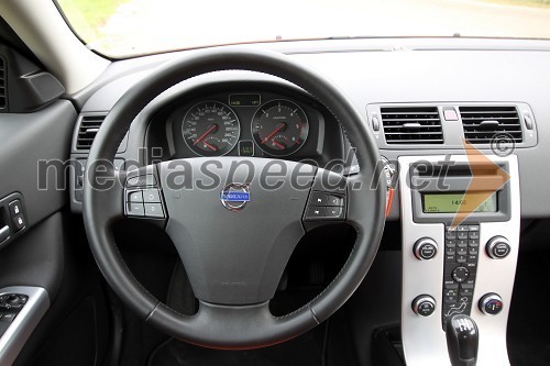 Volvo C30 1.6d drive, notranjost