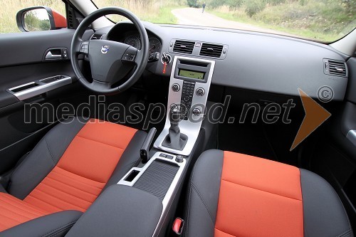 Volvo C30 1.6d drive, notranjost