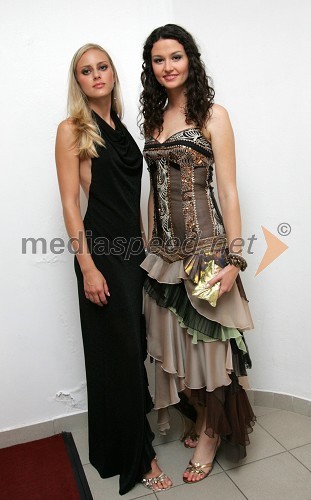 Živa Vadnov, Miss Slovenije 2004 in Tina Zajc, Miss Slovenije 2003