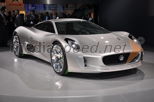 Jaguar C-X75 koncept