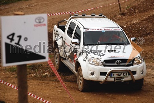 Off-road poligon Toyota Lovše