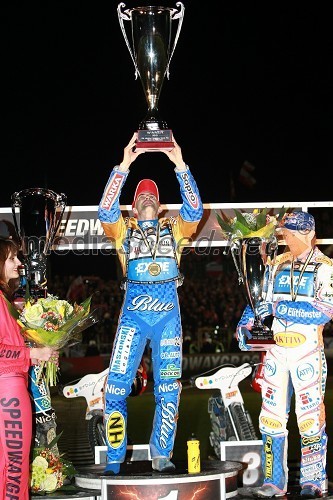 Štartna deklica, Tomasz Gollob (Poljska) in Jason Crump (Australia)