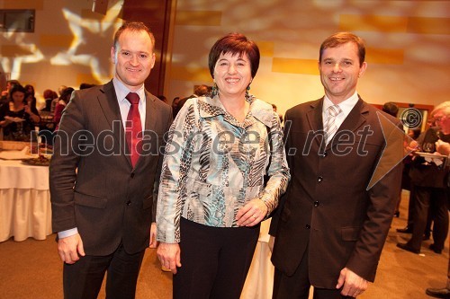 Peter Ilc, tajnik Nove Slovenije, Ljudmila Novak, predsednica Nove Slovenije in dr. Anton Kukelj, politik