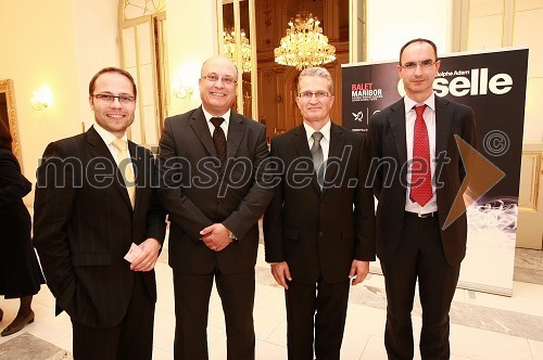 Matjaž Zadravec, direktor holdinga Tuš, Iztok Klančnik, direktor Avtenta.si, Zoran Janko, glavni izvršni direktor družbe Mobitel in Marko Boštjančič, član uprave za trženje Telekom Slovenije