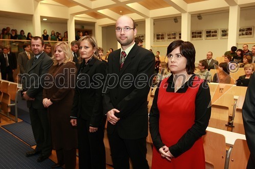 Dr. Tadeja Primožič Merkač, Fakulteta za strojništvo Univerze v Mariboru, dr. Dragana Grujić, Fakulteta za strojništvo Univerze v Mariboru, dr. Matej Strnad, Medicinska fakulteta Univerze v Mariboru in dr. Zalika Klemenc Ketičš, Medicinska fakulteta Univerze v Mariboru