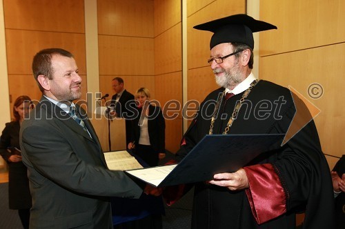 Dr. Darko Zupanc, Fakulteta za organizacijske vede Univerze v Mariboru in prof. dr. Ivan Rozman, rektor Univerze v Mariboru 	