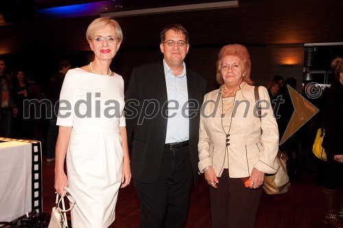 Metka Premerl, slavistka, sin Alen in Veronika Klemenčič, Združenje univerzitetnih izobraženk Slovenije