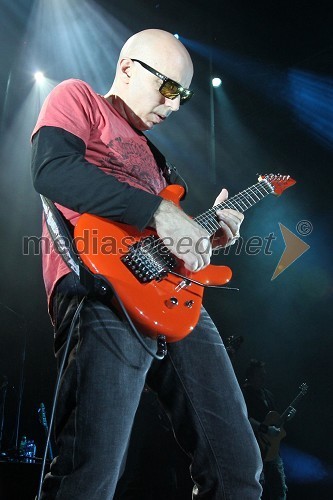 Joe Satriani, kitarist