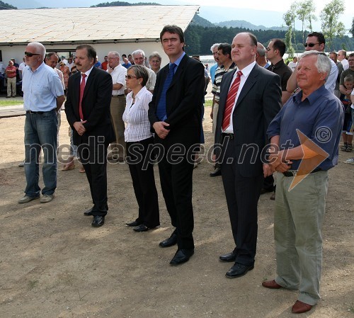 Dr. Milan Zver, minister za šolstvo in šport (na sredini)