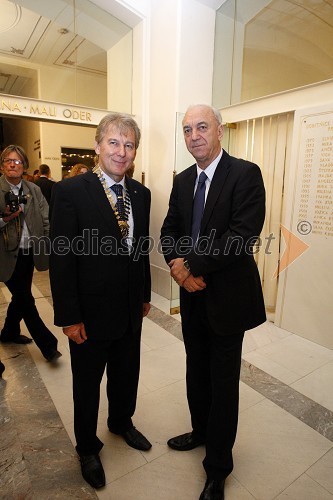 Dr. Davorin Kračun, predsednik Rotary kluba Maribor in Janez Ujčič, podžupan Mestne občine Maribor