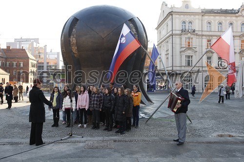 Slovesnost ob zaključku obnove spomenika NOB