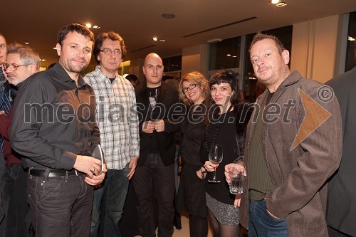 David Stonič, menedžer, Mitja Vrhovnik Smrekar, skladatelj, Boštjan Gombač, glasbenik, Ivana Djilas, direktorica Prešernovega gledališča Kranj, Vesna Zornik, pevka in Robert Waltl, direktro Mini teatra