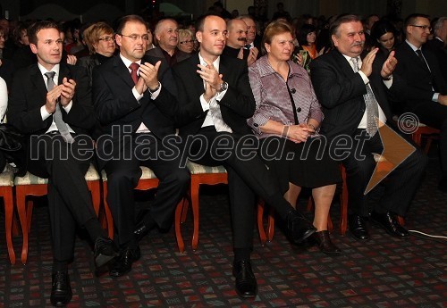 Borut Cvetkovič, direktor podjetja Radgonske gorice, Mladen Kučiš, direktor Zdravilišča Radenci, Tomaž Polak, ravnatelj Glasbene šole Gornja Radgona, Marija Rihtarič in Janez Rihtarič, župan občine Radenci