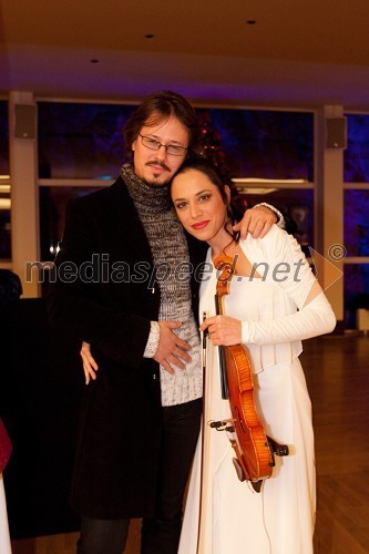 Andrej Vozlič, menedžer in Anja Bukovec, violinistka