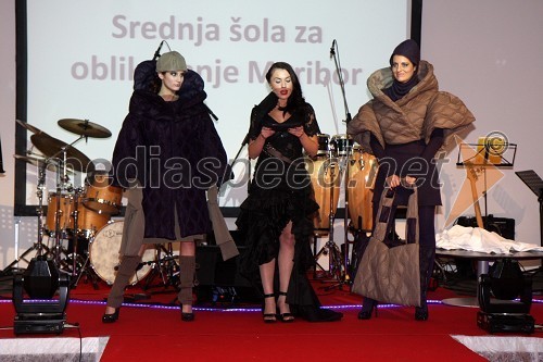 Anamarija Avbelj, Miss Universe Slovenije 2008, Maja Martina Merljak, igralka in povezovalka prireditve ter Mihaela Margan - Miša, novinarka, manekenka in Playboyeva zajčica