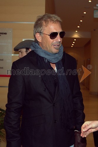 Kevin Costner, ameriški igralec in glasbenik