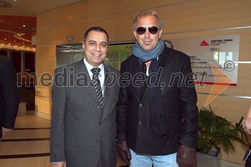 Medhat Youssef, generalni direktor Austria Trend hotel in Kevin Costner, ameriški igralec in glasbenik