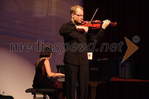 Peter Kuhar, violinist