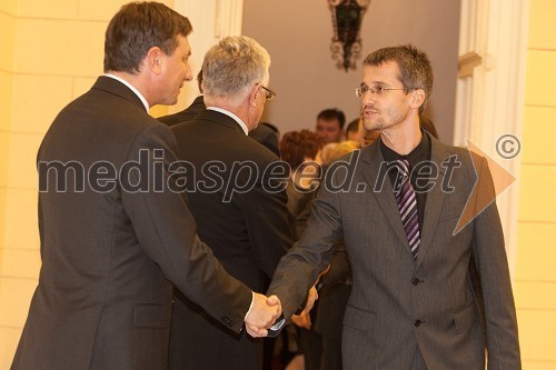 Borut Pahor, predsednik vlade Republike Slovenije in Jean Ferbežar, moderator na Radio Antena