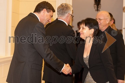 Borut Pahor, predsednik vlade Republike Slovenije in Vida Petrovčič, novinarka