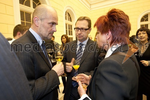 Janez Lombergar, v.d. direktorja Televizije Slovenija, Marko Filli, generalni direktor RTV Slovenija in Majda Širca, ministrica za kulturo