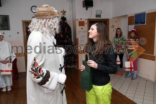 Dedek Mraz in Melanija Šober, nekdanja smučarka