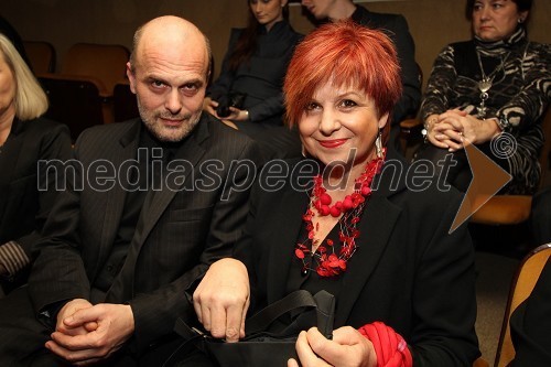 Janez Lombergar, v.d. direktorja Televizije Slovenija in Majda Širca, ministrica za kulturo