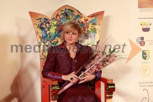 Simona Žugelj, Vinska kraljica Slovenije 2011
