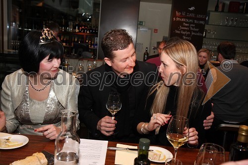 Ksenja Arbeiter, mariborska vinska kraljica, Danilo Steyer, Steyer vina in Andreja Erzetič, Vinska kraljica Slovenije 2010