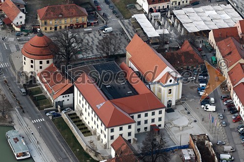 Sodni stolp, Lutkovno gledališče Maribor in Minoritska cerkev