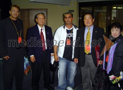 Fredi Miler s predsedniki japonskih navijaških skupin