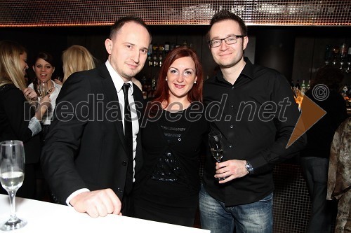 Domen Krušnik, vodja Kluba Plus minus, Nataša Klampfer, direktorica podjetja Zavesa d.o.o. in Peter Ekart
