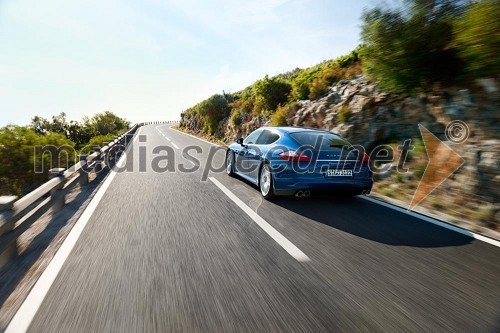 Porsche Panamera S Hybrid