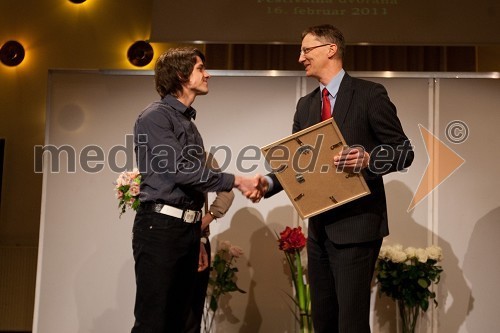 	Anže Škrube, član plesne skupine Maestro ter slovenski ambasador plesa ter dr. Igor Lukšič, minister za šolstvo in šport