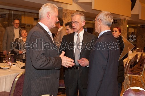 Fredi Novak, plesni strokovnjak in lastnik Plesnega centra Fredi, Drago Šulek, predsednik Plesne zveze Slovenije in Miro Cerar, nekdanji gimnastičar in predsednik Olimpijske akademije ter ambasador za fair play