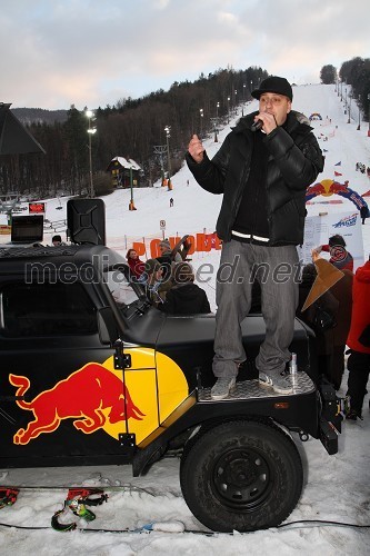 1. Red bull pležuharski spektakel