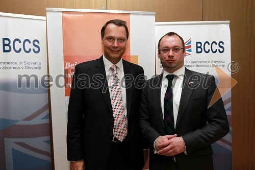 Dr. Andrej Vizjak, PwC, predsednik za svetovanje in Kevin Morrison, predsednik Britanske gospodarske zbornice v Sloveniji (BCCS)