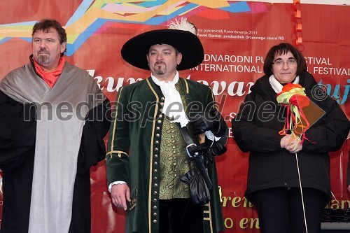 Dr. Štefan Čelan, župan Ptuja, Baron Janez Golc, plemeniti Jakob Breuner Markovski, princ karnevala 2011 ter  Ljubica Jelušič, ministrica za obrambo