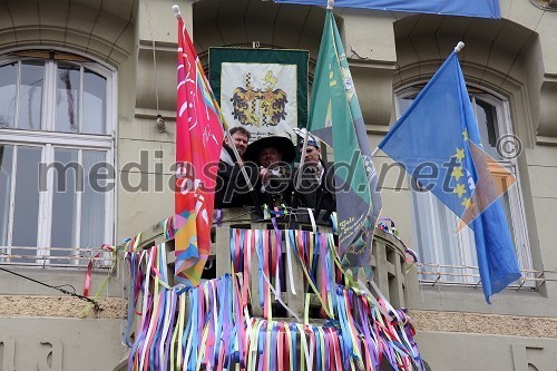 Dr. Štefan Čelan, župan Ptuja, Baron Janez Golc, plemeniti Jakob Breuner Markovski, princ karnevala 2011 ter Branko Brumen, vodja Kurentovanja 2011 in predsednik FECC Slovenija