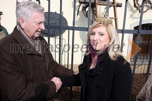 Tone Zafošnik, častni mestni viničar in Simona Žugelj, Vinska kraljica Slovenije 2011