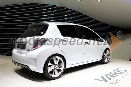 Toyota Yaris HSD concept