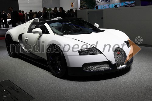Bugatti v Ženevi 2011