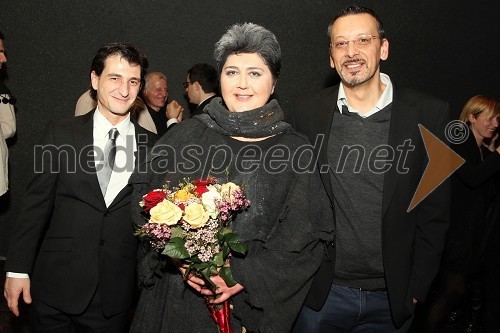 Juan Guillermo Nova, scenograf, Irene Ratiani, sopranistka in Luca Dall' Alpi, kostumograf