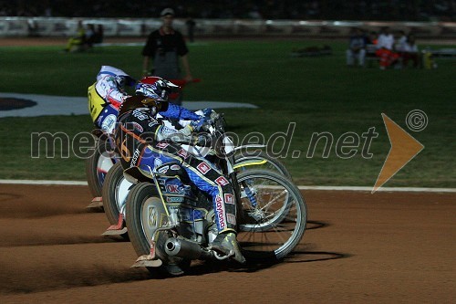 Jason Crump (Avstralija),Nicki Pedersen (Danska), Bjarne Pedersen (Danska)