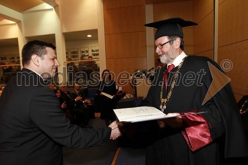 Dr. Marko Hebar, Fakulteta za elektrotehniko, računalništvo in informatiko Univerze v Mariboru in prof. dr. Ivan Rozman, rektor Univerze v Mariboru