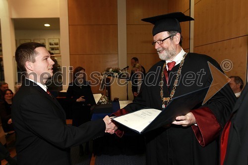 Dr. Marko Jakovac, Fakulteta za naravoslovje in matematiko Univerze v Mariboru in prof. dr. Ivan Rozman, rektor Univerze v Mariboru 
