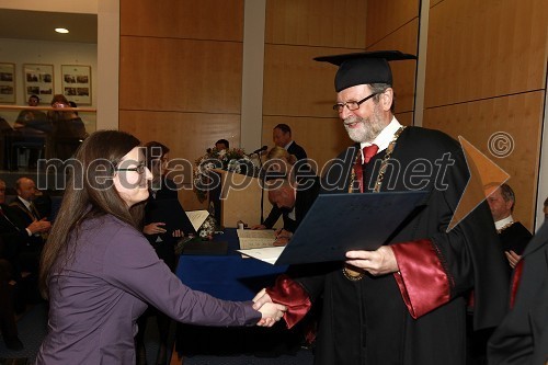 Dr. Mojca Tomišić, Filozofska fakulteta Univerze v Mariboru in prof. dr. Ivan Rozman, rektor Univerze v Mariboru