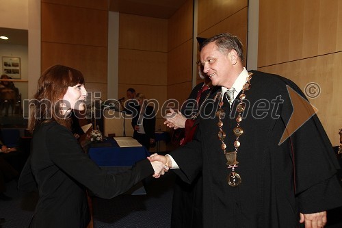 Dr. Mateja Zemljič, Medicinska fakulteta Univerze v Mariboru in prof. dr. Ivan Krajnc, dekan Medicinske fakultete Univerze v Mariboru