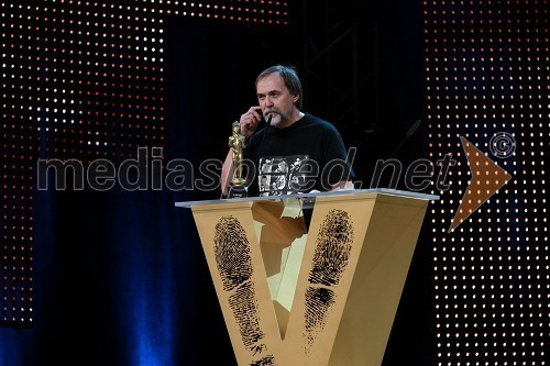 Dragan Bulič, glasbeni urednik na Valu 202